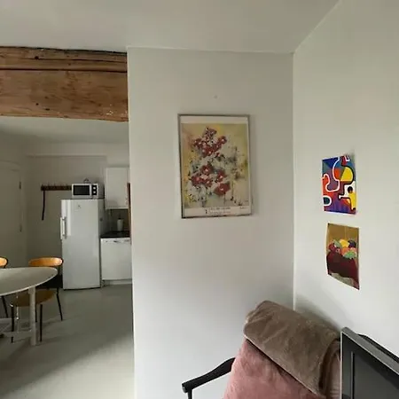 Stylish Cosy 3 Bedroom In Solsiden